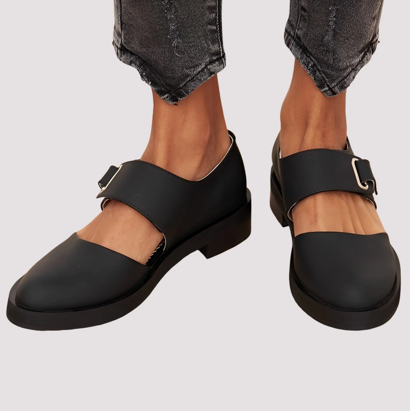 Addie - Chaussures à boucle élégantes pour femmes