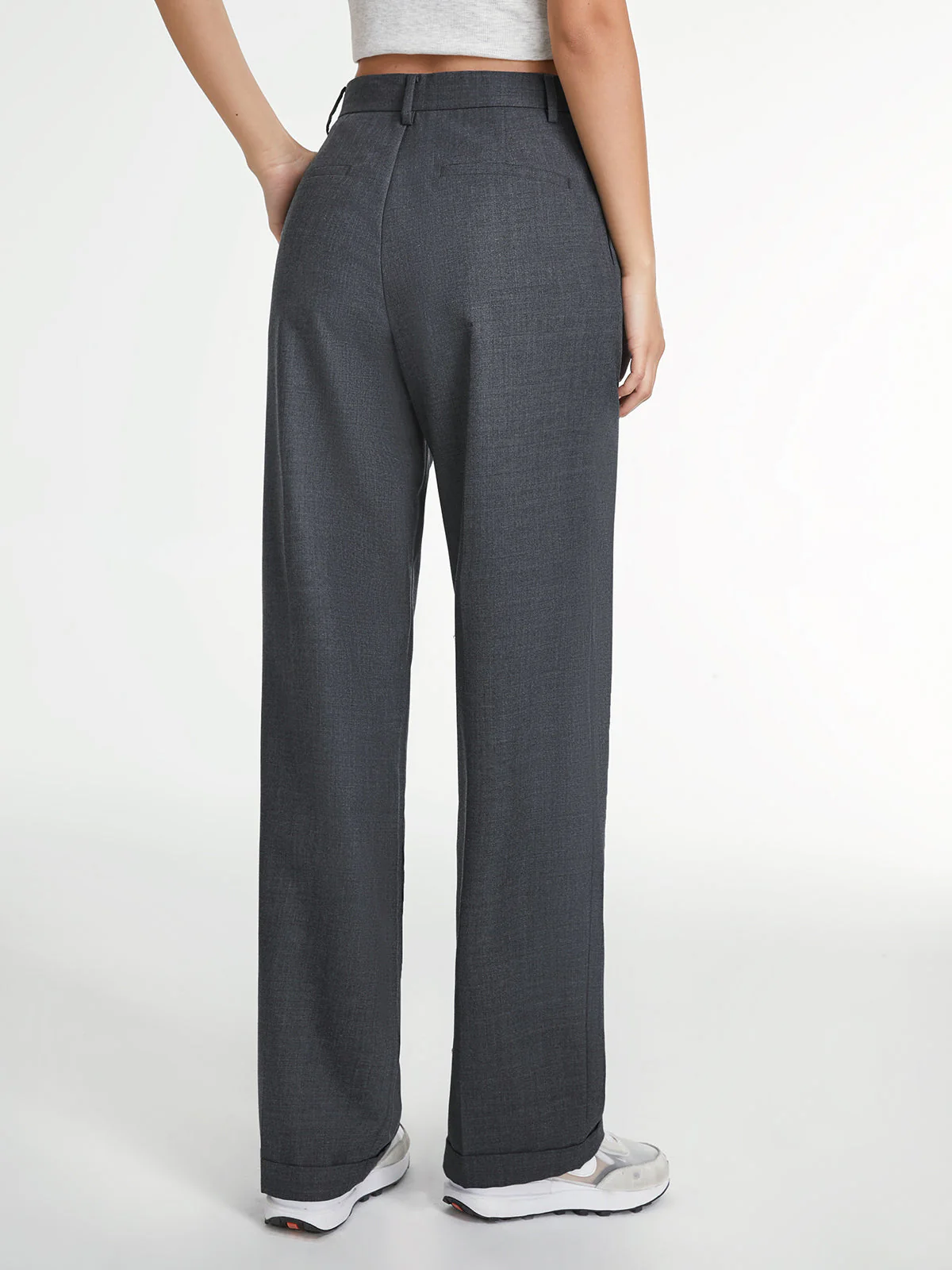 Amira – Juste Pantalon de Costume - Image 5