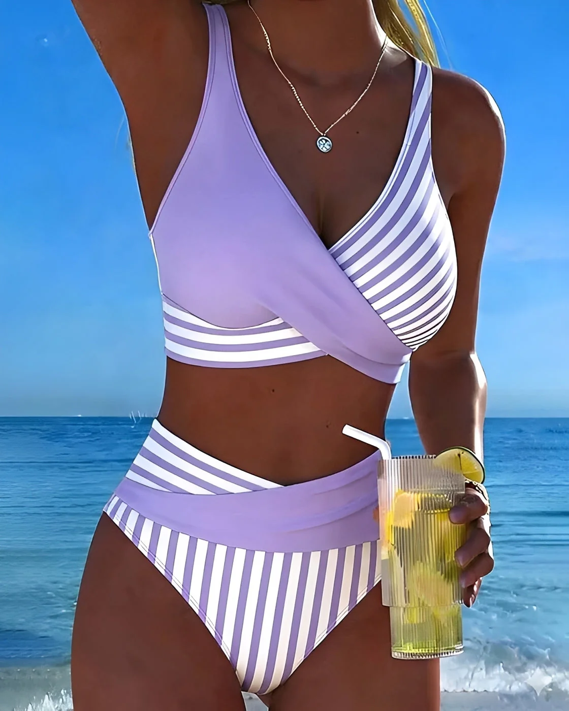 Angelica - Bikini Rayé Élégant - Image 3
