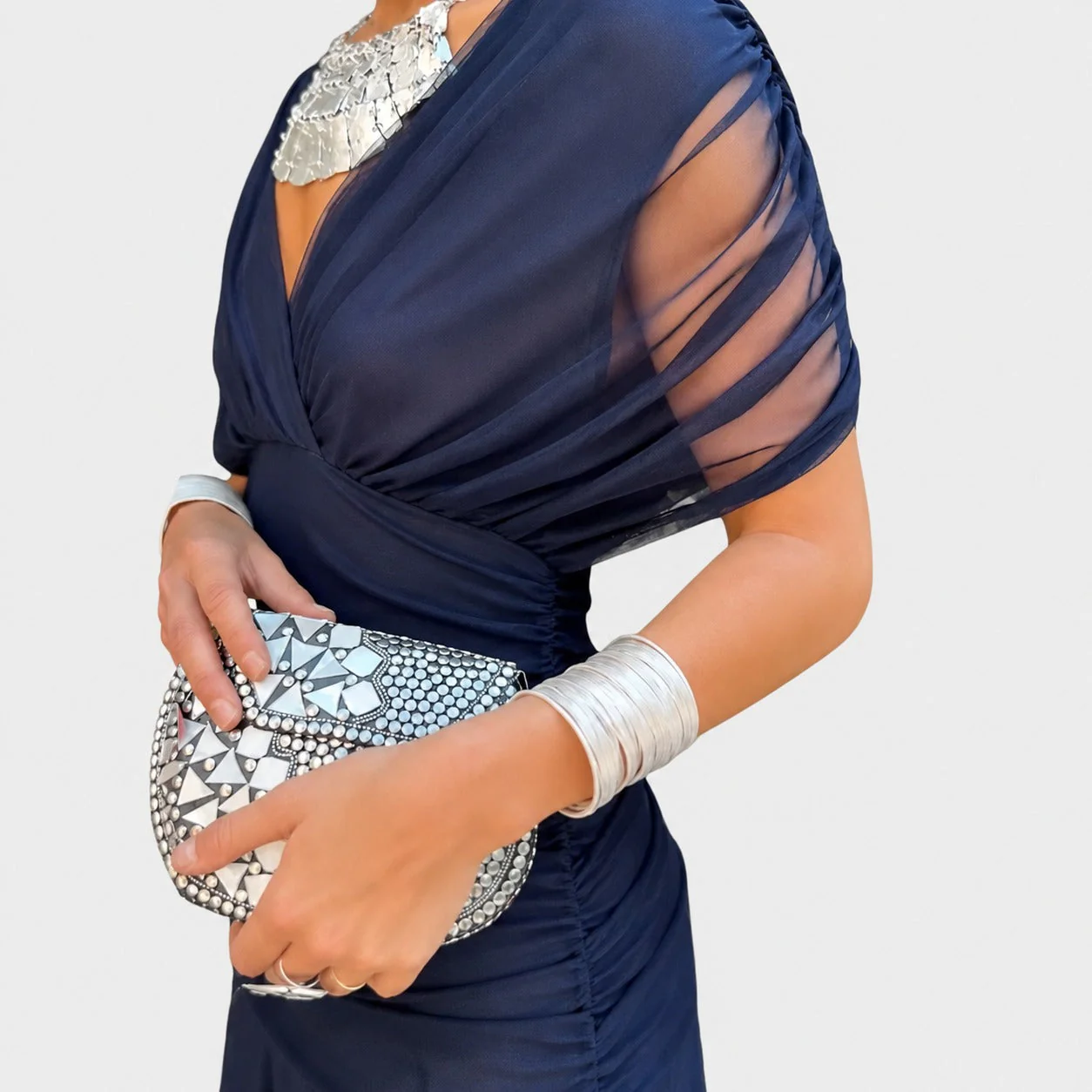 Bernice - Robe Maxi Élégante avec Détails Plissés - Image 4