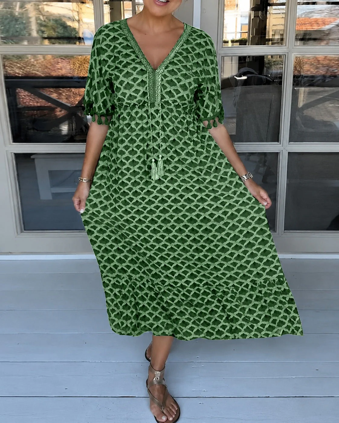 Cara - Robe élégante à col en V - Image 3