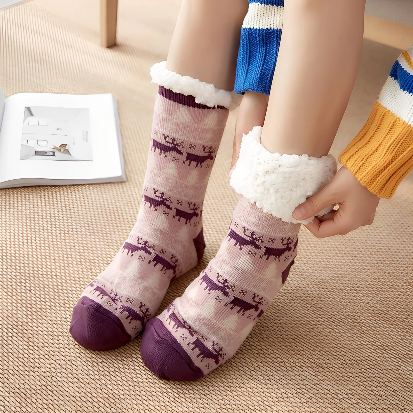 Clarice - Chaussettes de Noël mi-mollet élégantes pour femmes - Image 3