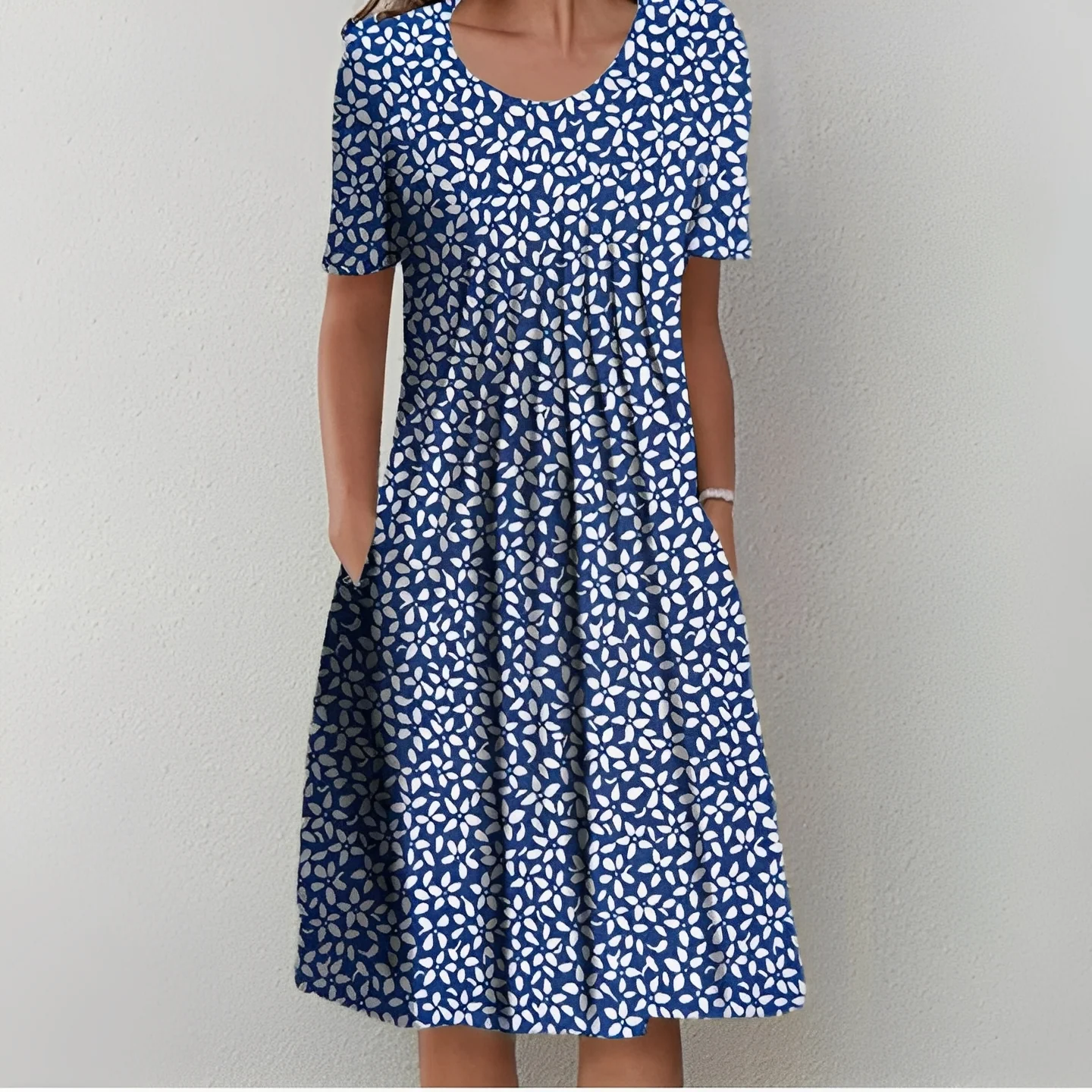 Emanuela - Robe d'été chic pour femmes - Image 4