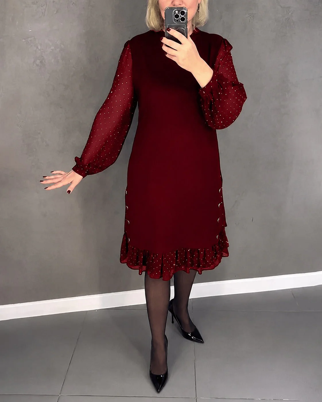 Gabriela - Robe Élégante à Pois à Manches Longues - Image 2