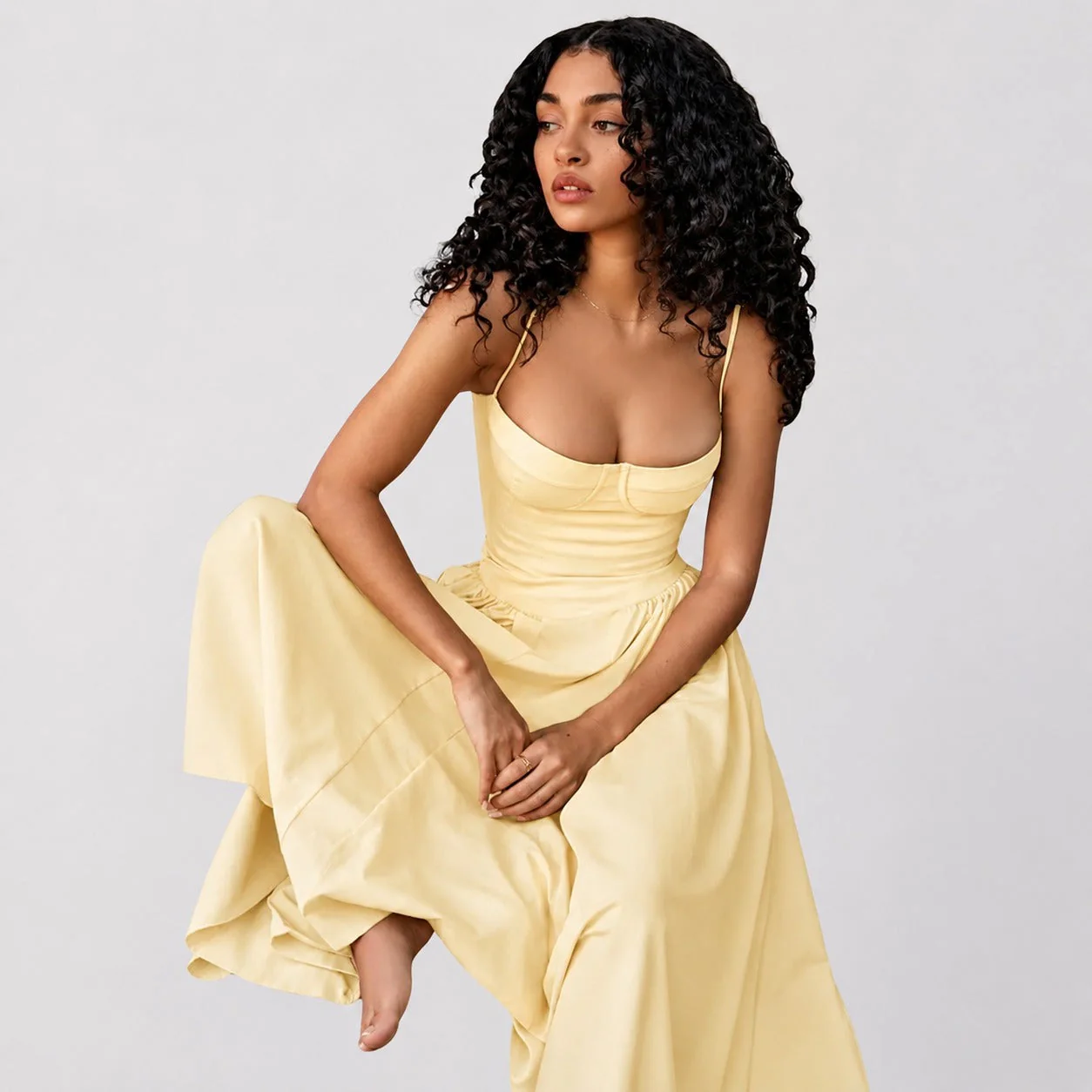 Hadley - Robe caraco élégante - Image 4