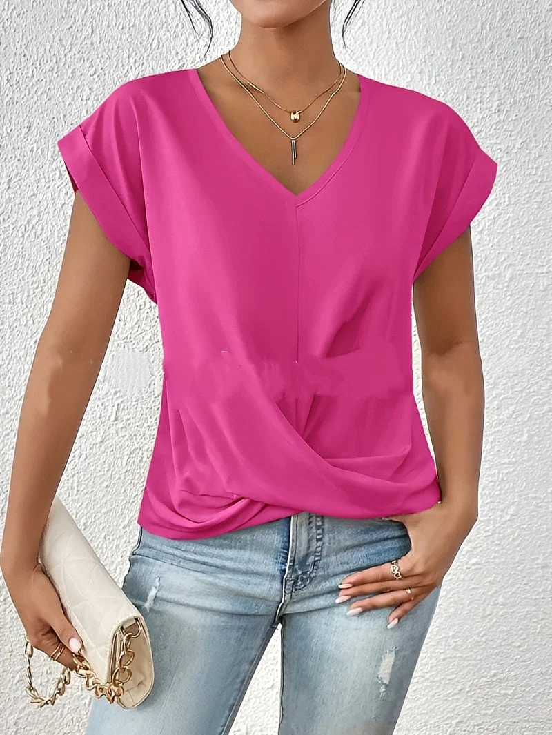 Lucie – T-shirt à col en V pour femmes – pour tous les jours - Image 2