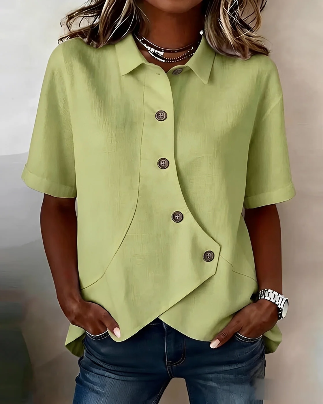 Mia - Blouse Asymétrique à Boutons - Image 2