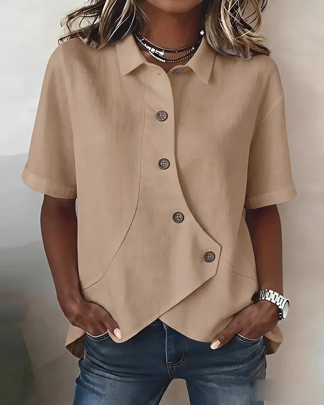 Mia - Blouse Asymétrique à Boutons - Image 4