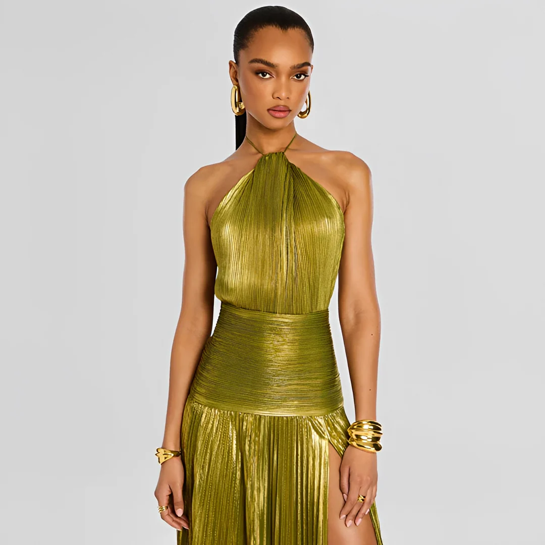 Naira - Robe Élégante Plissée à Fente - Image 2