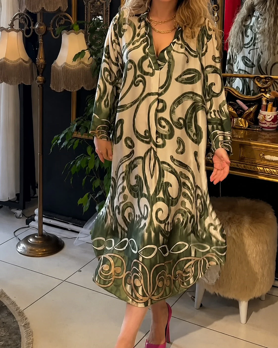 Paula - Robe Ample Élégante - Image 2