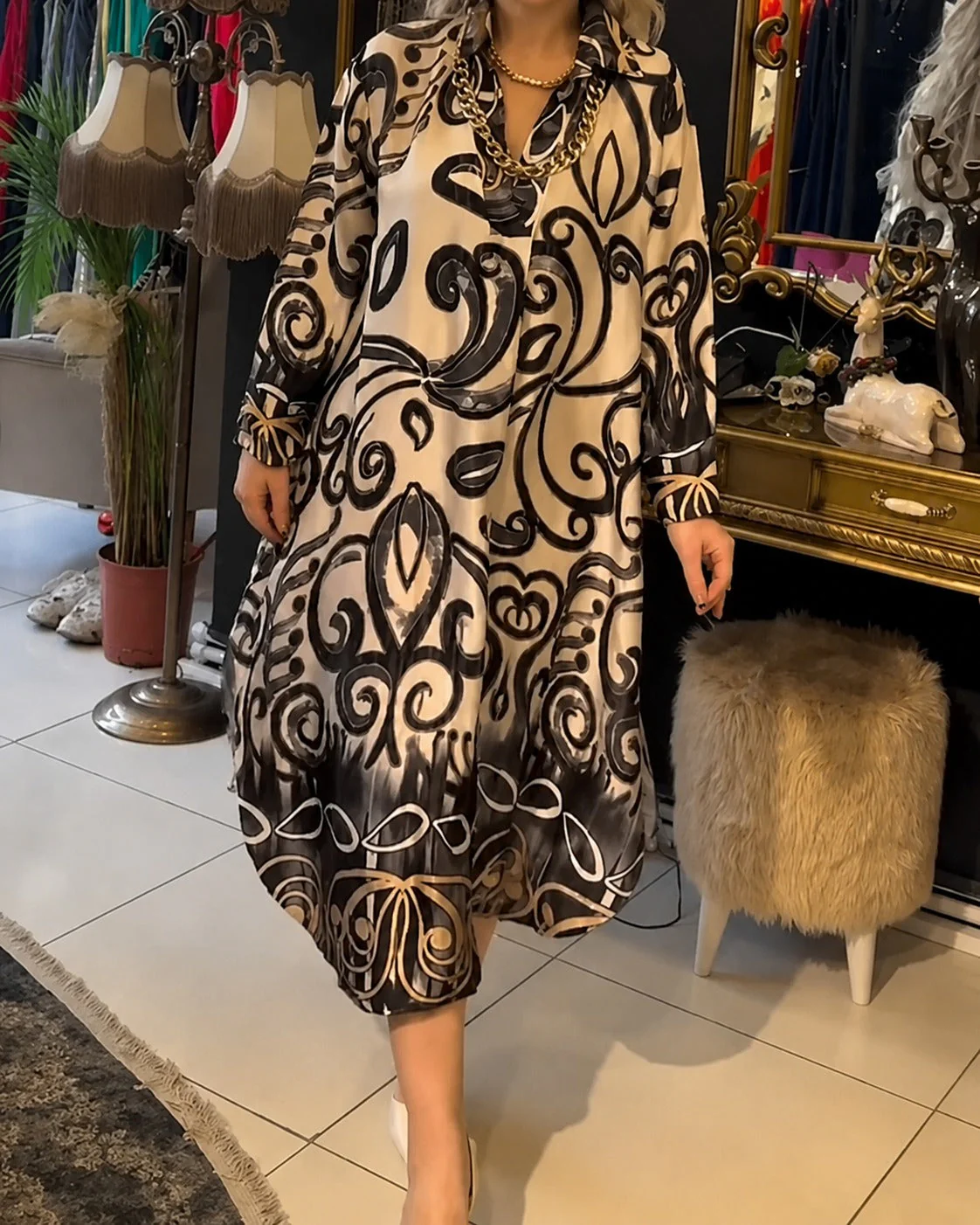 Paula - Robe Ample Élégante - Image 3