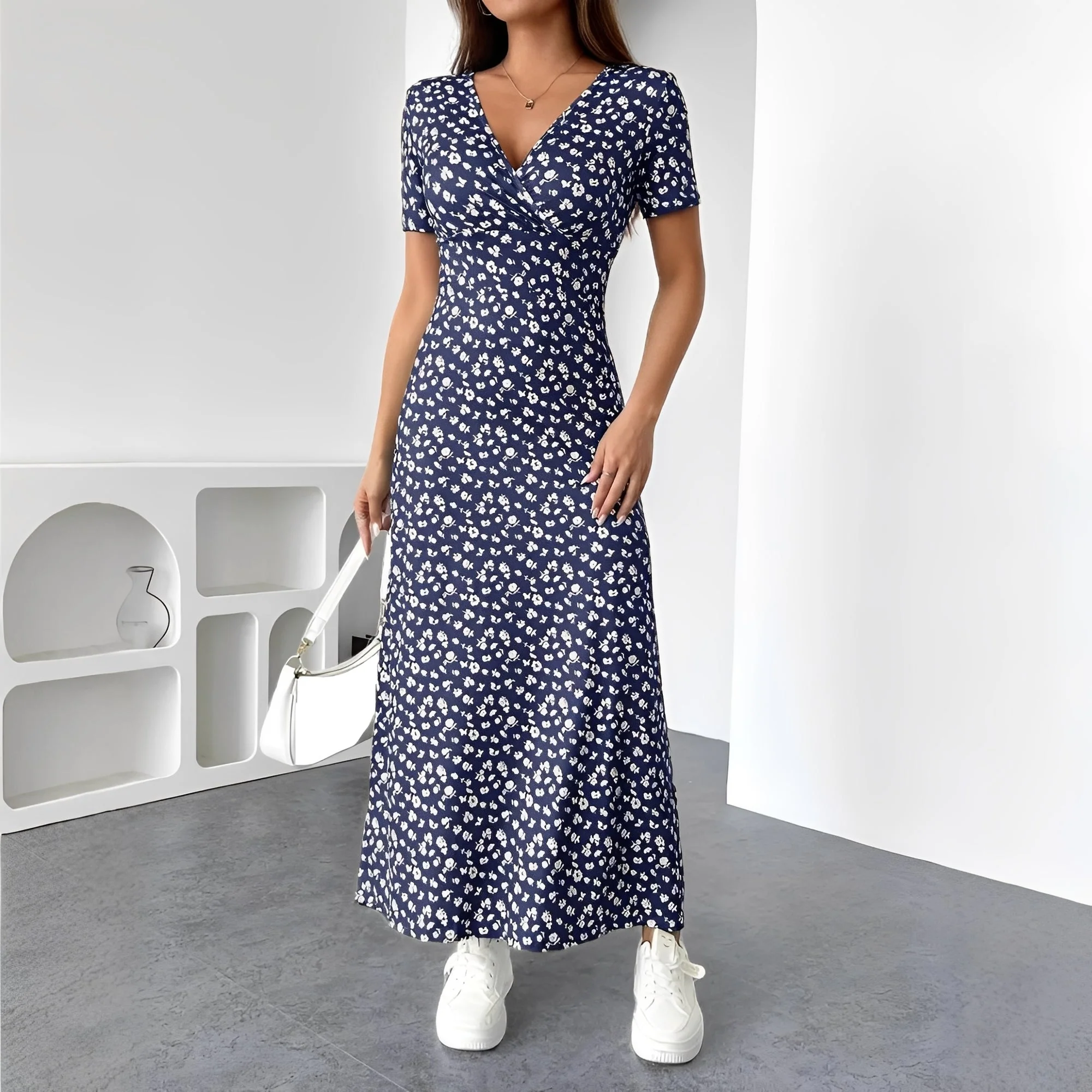 Reggie - Robe Maxi Florale Élégante - Image 3