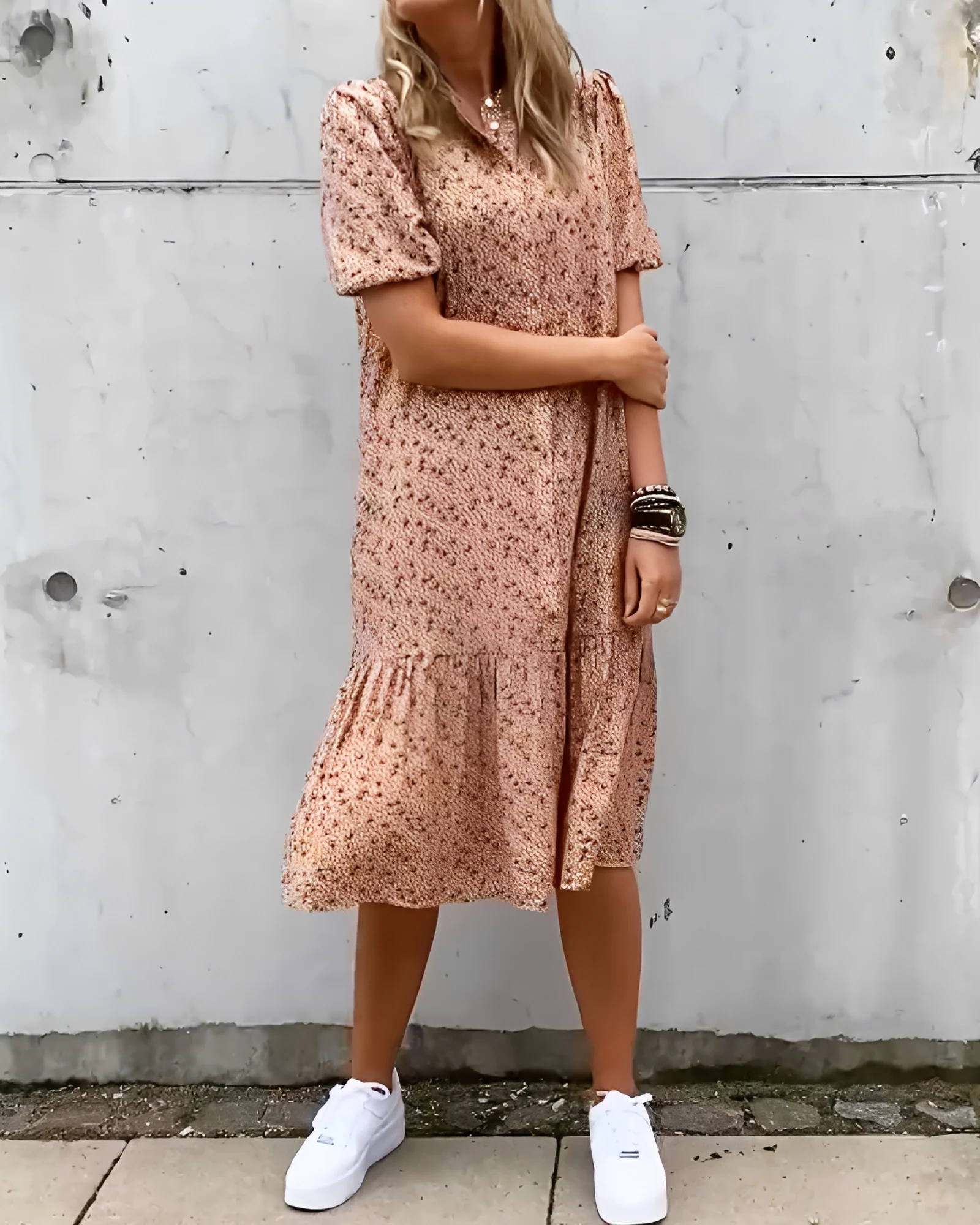 Rhiannon - Robe midi élégante à col en V - Image 2