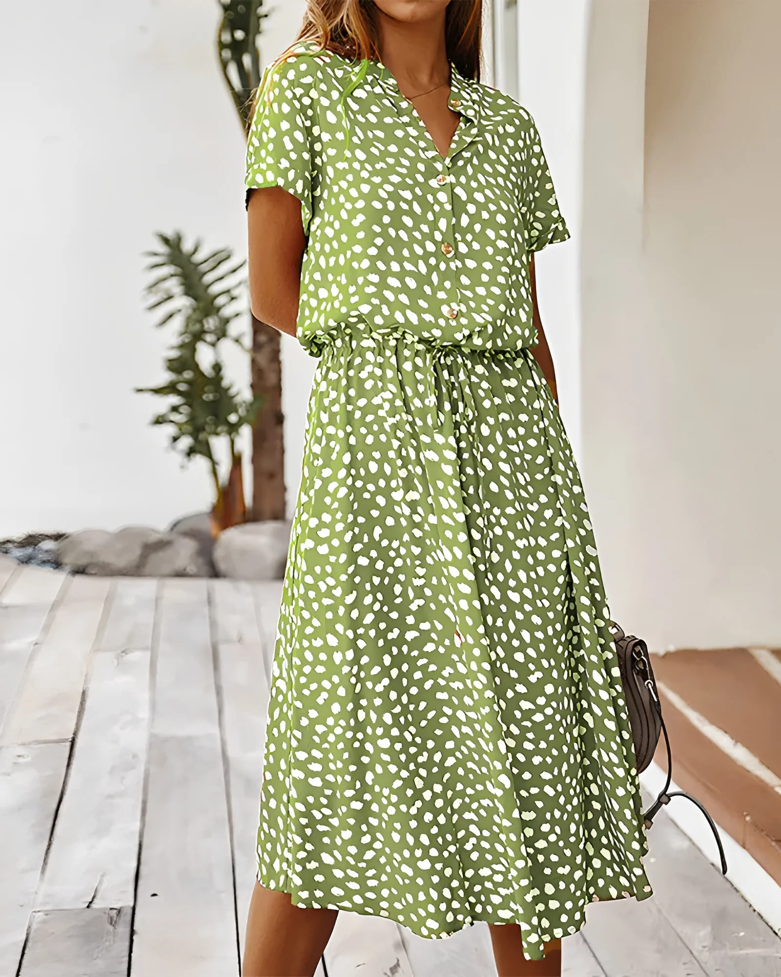 Shannon - Robe midi chic à décolleté en V - Image 4