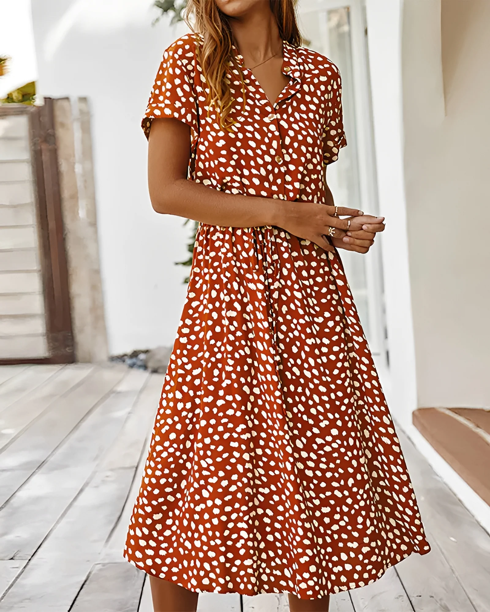 Shannon - Robe midi chic à décolleté en V - Image 5