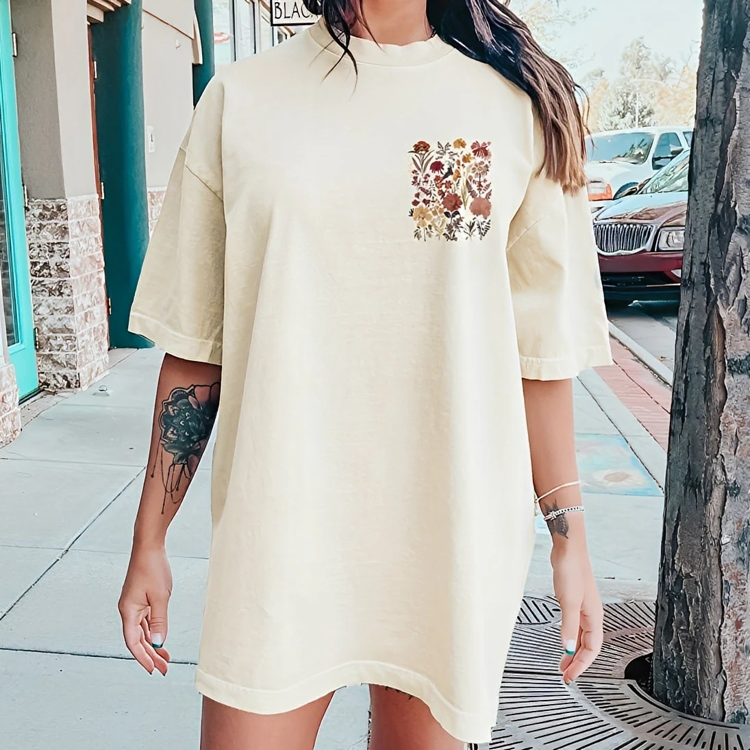 Thea - T-shirt élégant avec imprimé floral